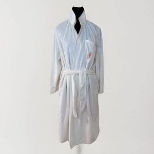 Bunnies By The Bay Robe Sz M CUDDLE ME PLUSH Womens Super Soft White Satin Trim